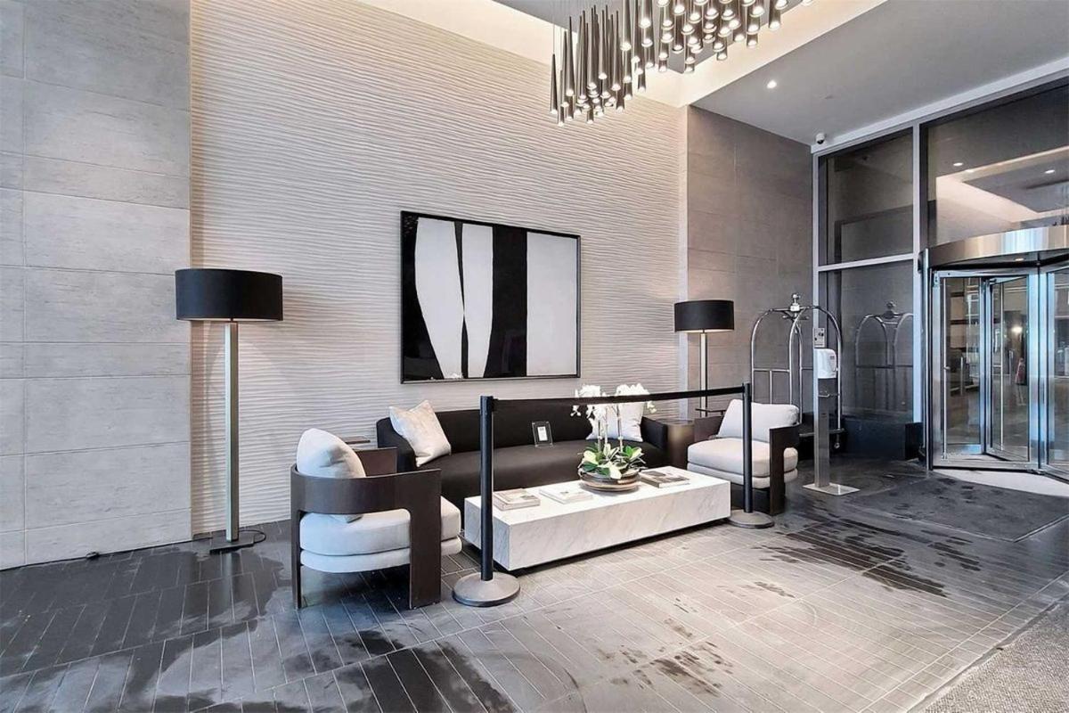 טורונטו 2 Bedroom Plus Den Condo מראה חיצוני תמונה