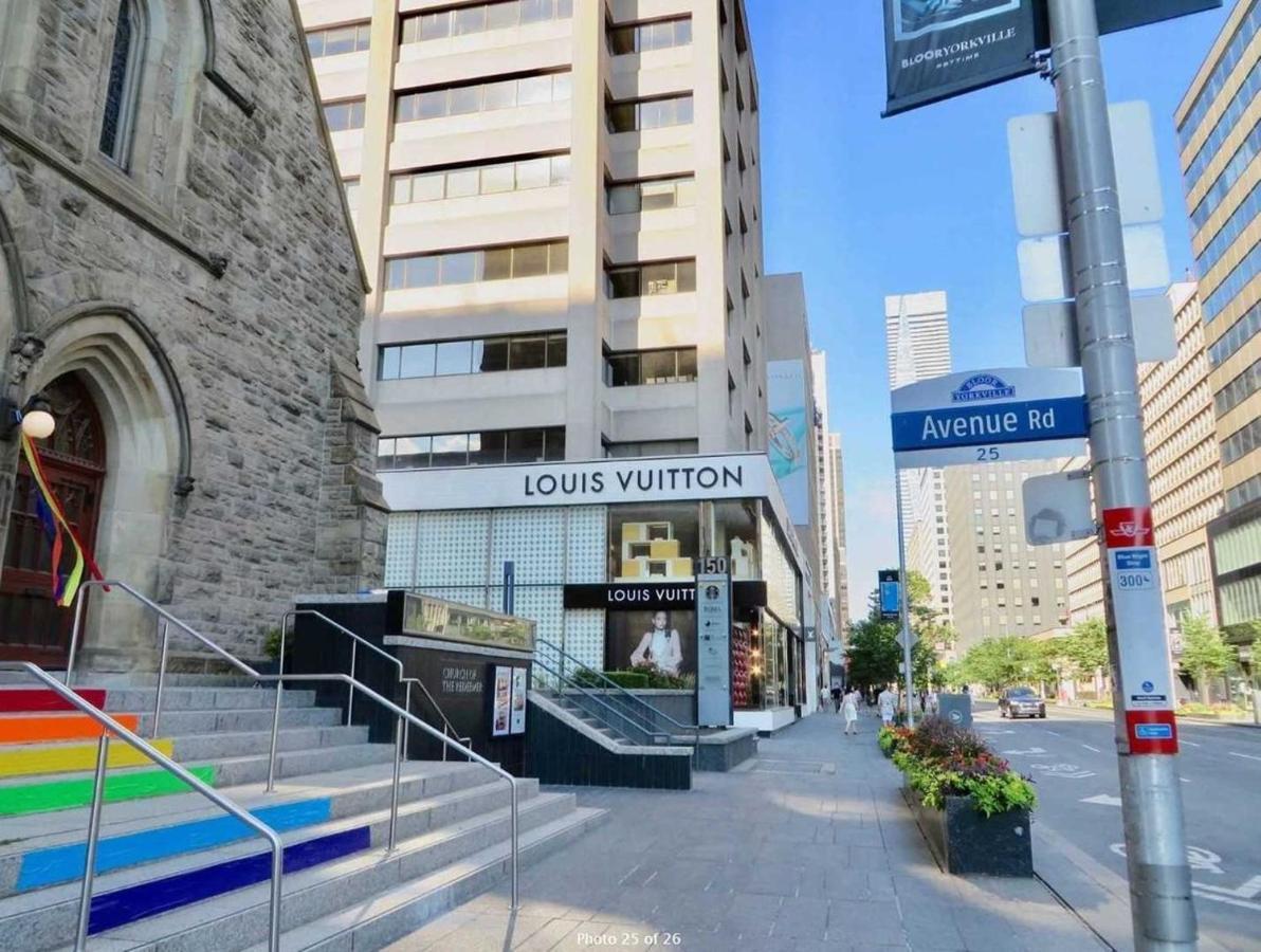 טורונטו 2 Bedroom Plus Den Condo מראה חיצוני תמונה